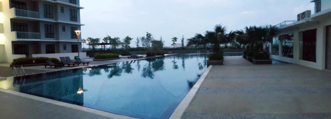 5Min Paradigm Mall 15Min Sutera Mall Ciq 10Pax Apartment ยะโฮร์บาห์รู ภายนอก รูปภาพ
