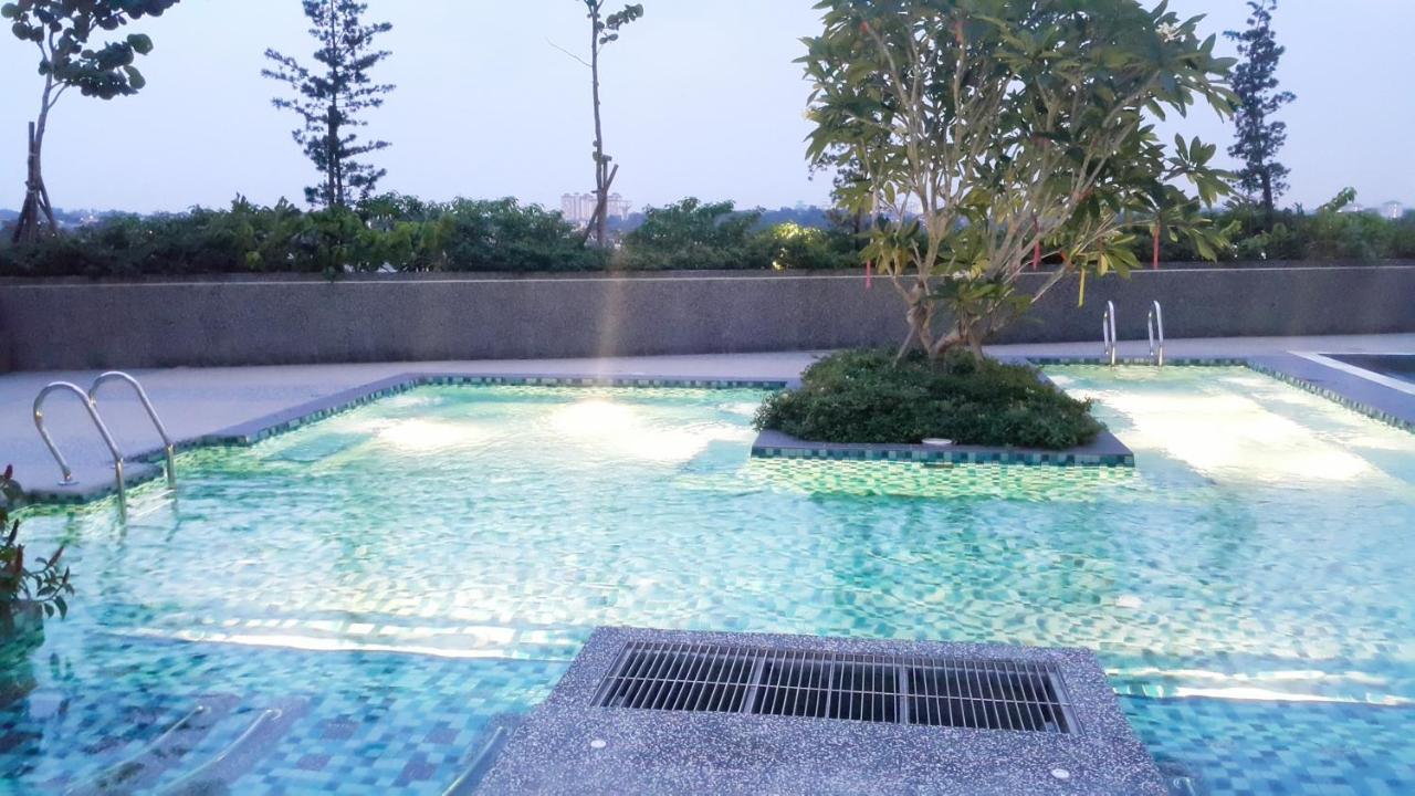 5Min Paradigm Mall 15Min Sutera Mall Ciq 10Pax Apartment ยะโฮร์บาห์รู ภายนอก รูปภาพ