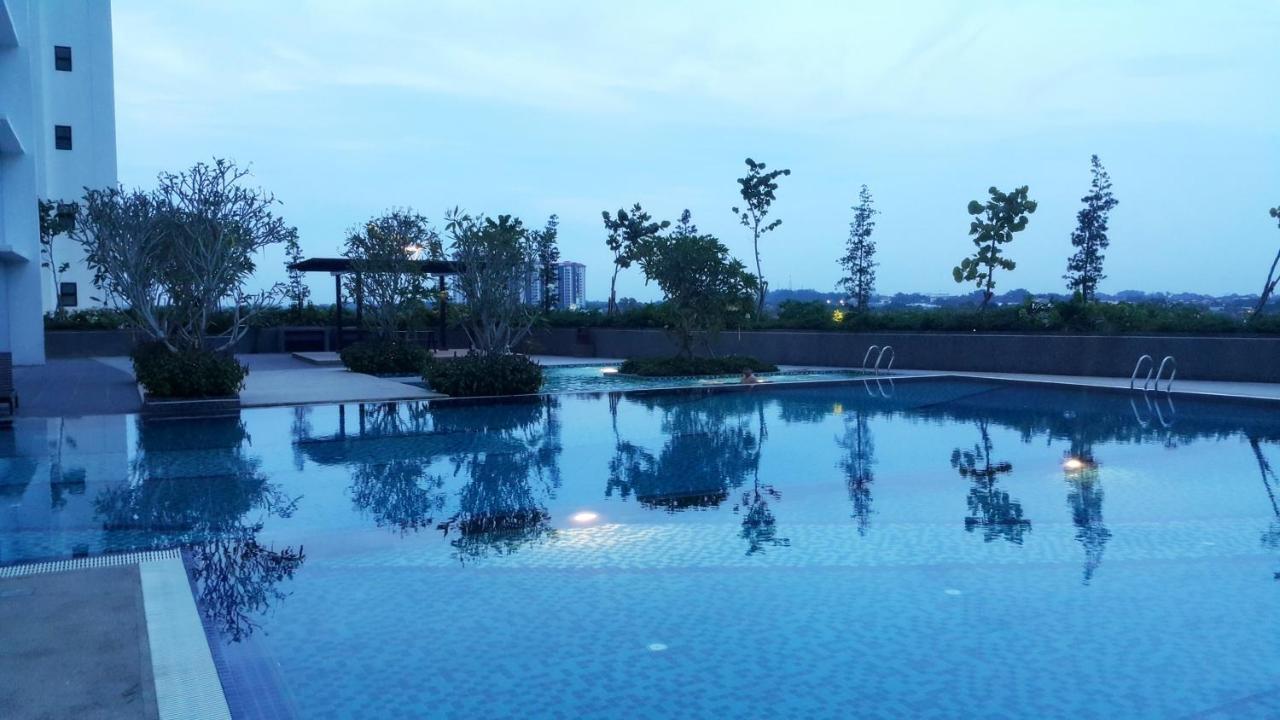 5Min Paradigm Mall 15Min Sutera Mall Ciq 10Pax Apartment ยะโฮร์บาห์รู ภายนอก รูปภาพ